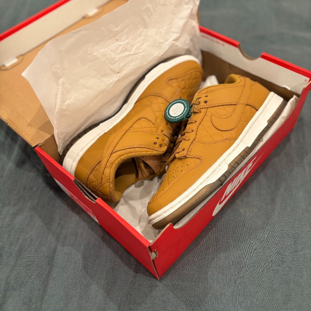 Nike Dunk Low Quilted Wheat (Women's 9.5)